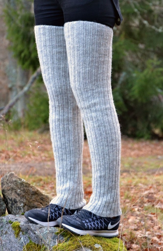 Fair Isle Leg Warmers, Long Model, Finely Knitted Snowflake Pattern Grey  and White Combination, Good for Walking. Gift for Her. -  Canada